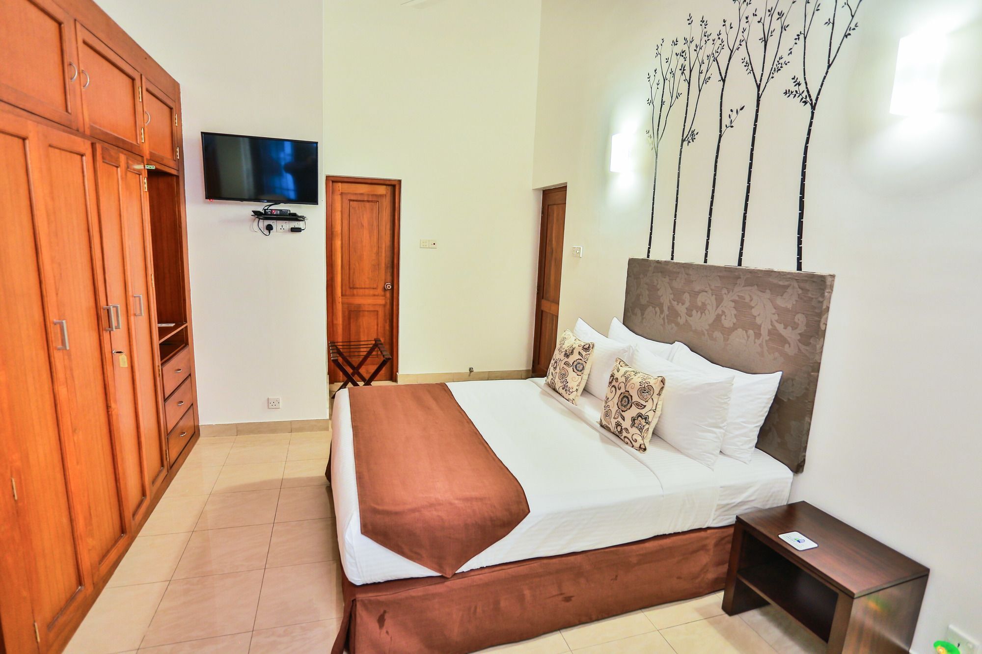 The Austin By Unique 3* Colombo