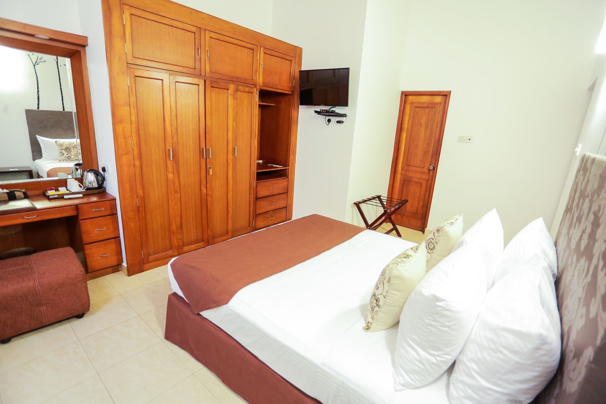 Hotel The Austin By Unique Colombo